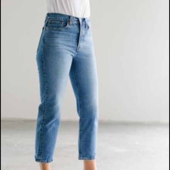 LEVI'S WEDGIE STRAIGHT - Picture 3 of 8